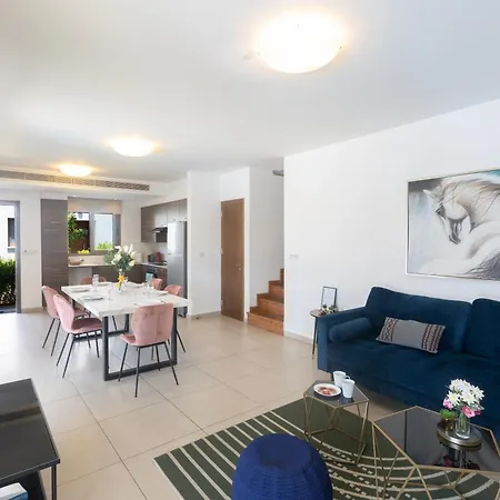 Sea Satin Villas - Fully Renovated * Ayia Napa
