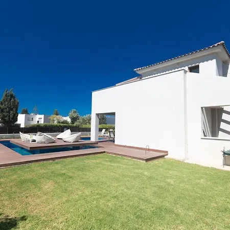 Sea Satin Villas - Fully Renovated Villa