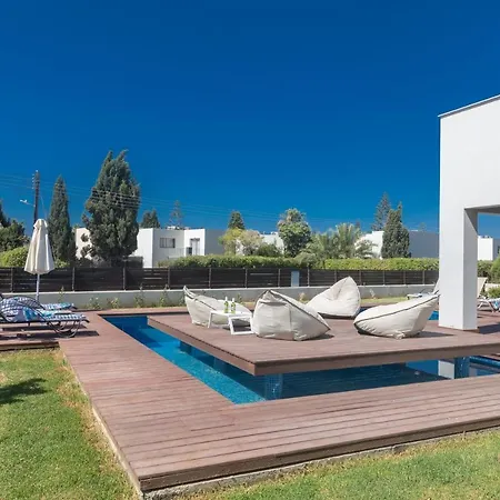 Sea Satin Villas - Fully Renovated Ayia Napa
